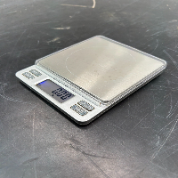 digital pocket scale image 1